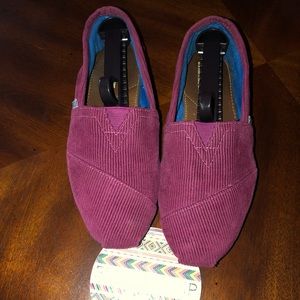 Women’s Toms